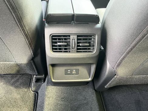 Certified 2023 Nissan Rogue SV AWD/4WD image 24