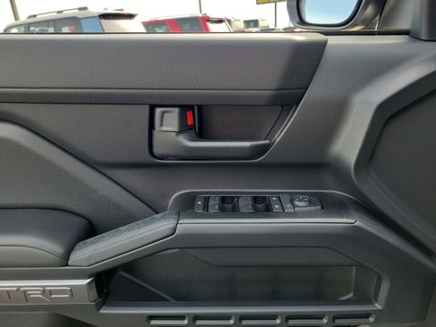 New 2026 Toyota 4Runner 4WD image 23
