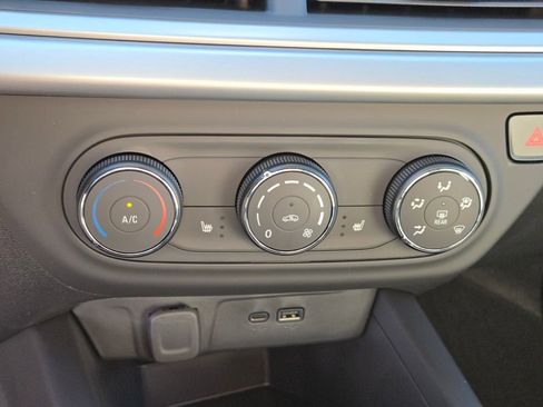 New 2026 Chevrolet Trax RS image 13