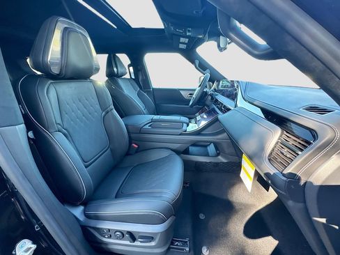 New 2026 INFINITI QX80 Autograph w/ Premium Cargo Package AWD/4WD image 32