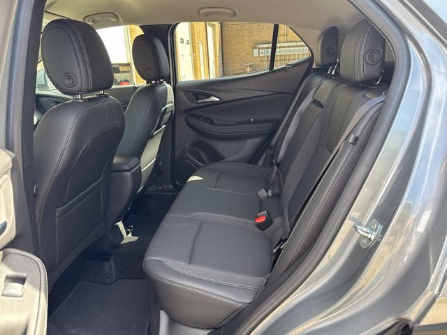 Used 2023 Buick Encore GX Select w/ Safety Package II AWD/4WD image 17