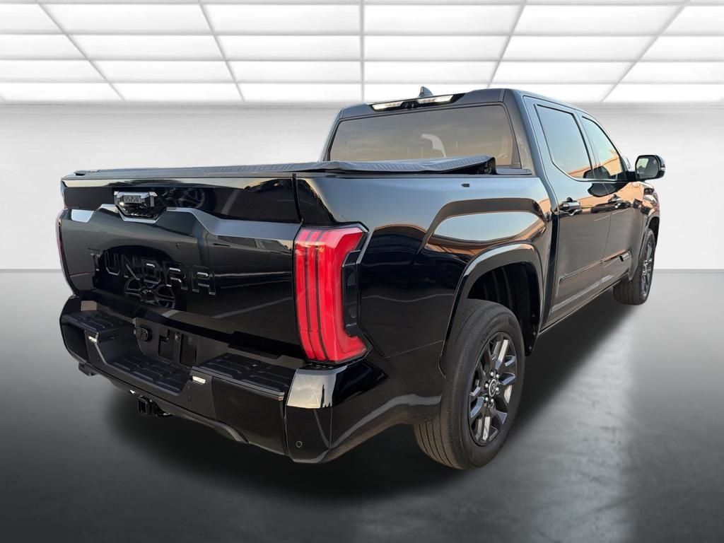 Used 2023 Toyota Tundra Platinum AWD/4WD image 2