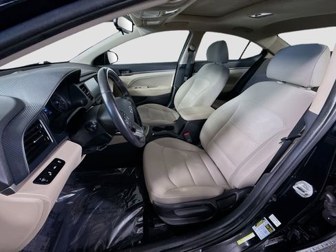 Used 2019 Hyundai Elantra Value Edition image 22