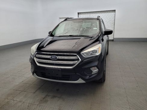 Used 2017 Ford Escape SE w/ Equipment Group 201A FWD image 15