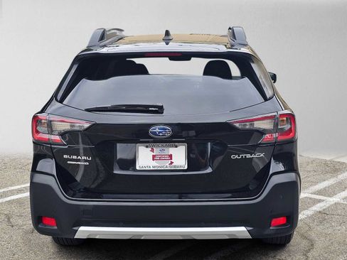 Certified 2024 Subaru Outback Limited AWD/4WD image 3