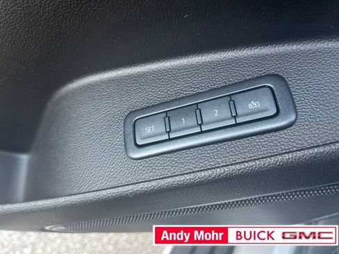 Used 2018 GMC Yukon XL Denali w/ Open Road Package AWD/4WD image 20
