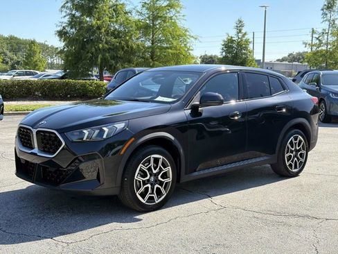 Used 2025 BMW X2 xDrive28i AWD/4WD image 7