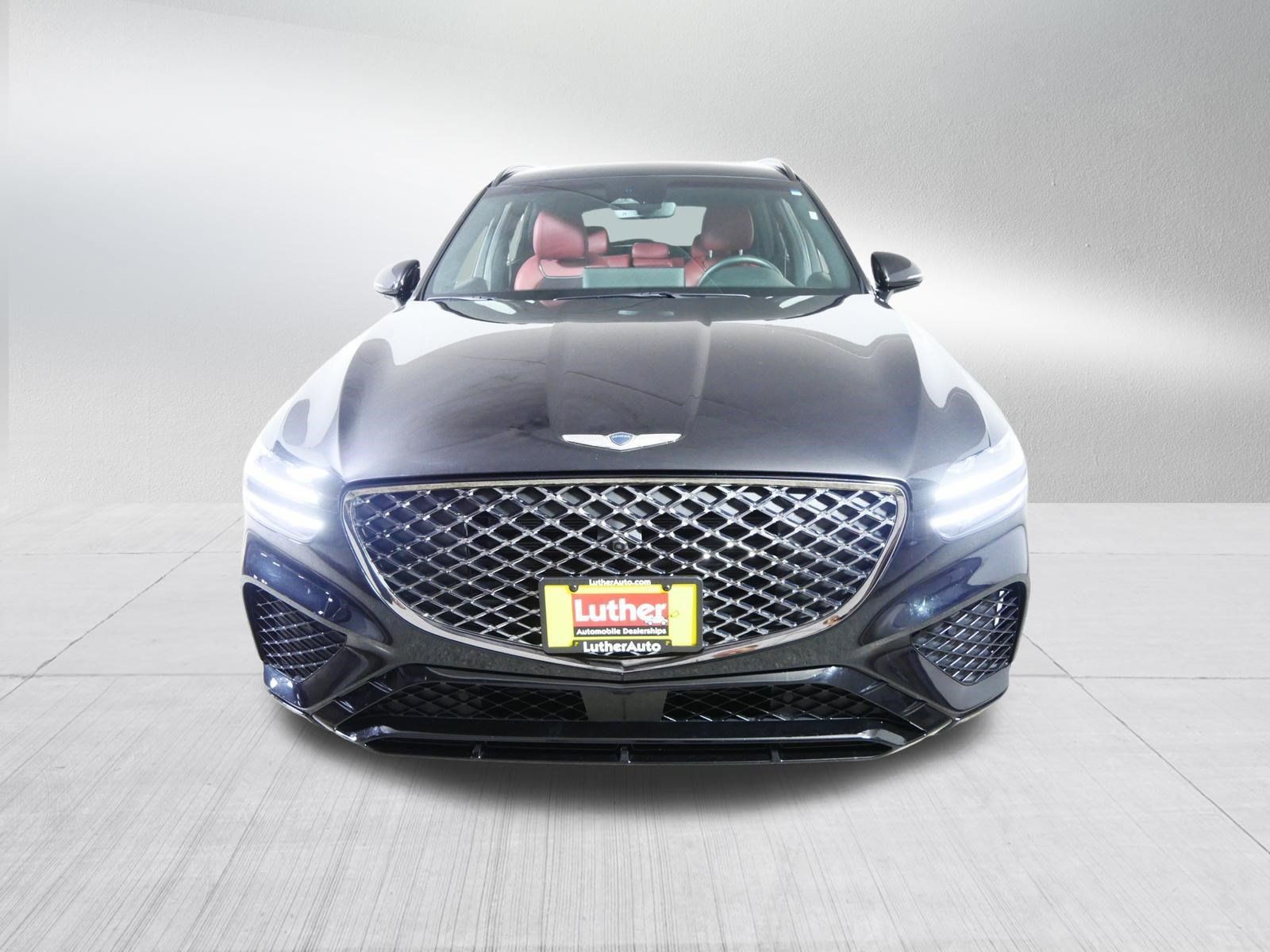 Used 2024 Genesis GV70 2.5T w/ Sport Prestige Package AWD/4WD image 2