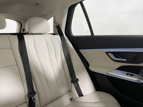 New 2026 Mercedes-Benz E 450 4MATIC All-Terrain Wagon image 15