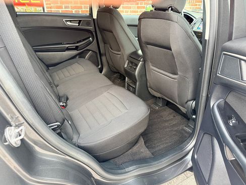 Used 2019 Ford Edge SEL AWD/4WD image 30