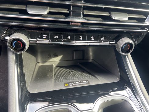 New 2026 Chevrolet Traverse RS image 48