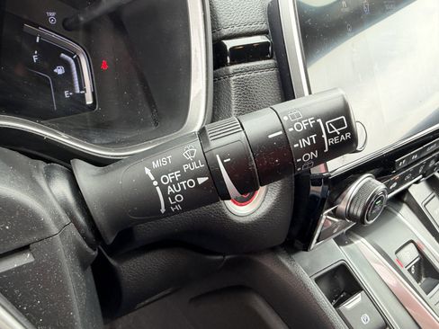 Used 2021 Honda CR-V Touring image 24