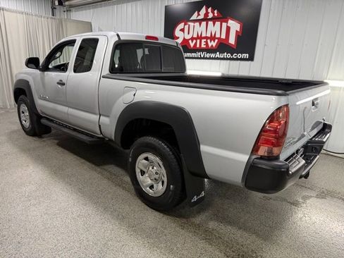 Used 2013 Toyota Tacoma 4x4 Access Cab V6 w/ Convenience Pkg image 6