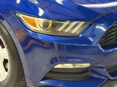 Used 2015 Ford Mustang Coupe image 6