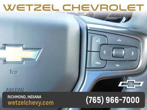 Used 2025 Chevrolet Silverado 2500 High Country w/ Technology Package AWD/4WD image 32