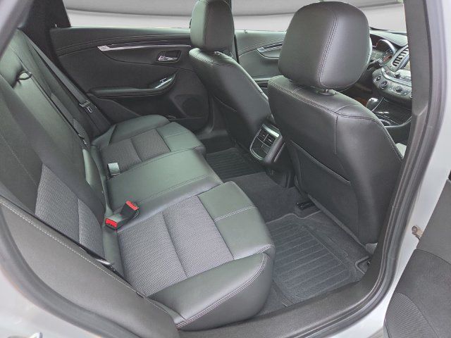 Used 2019 Chevrolet Impala LT FWD image 26