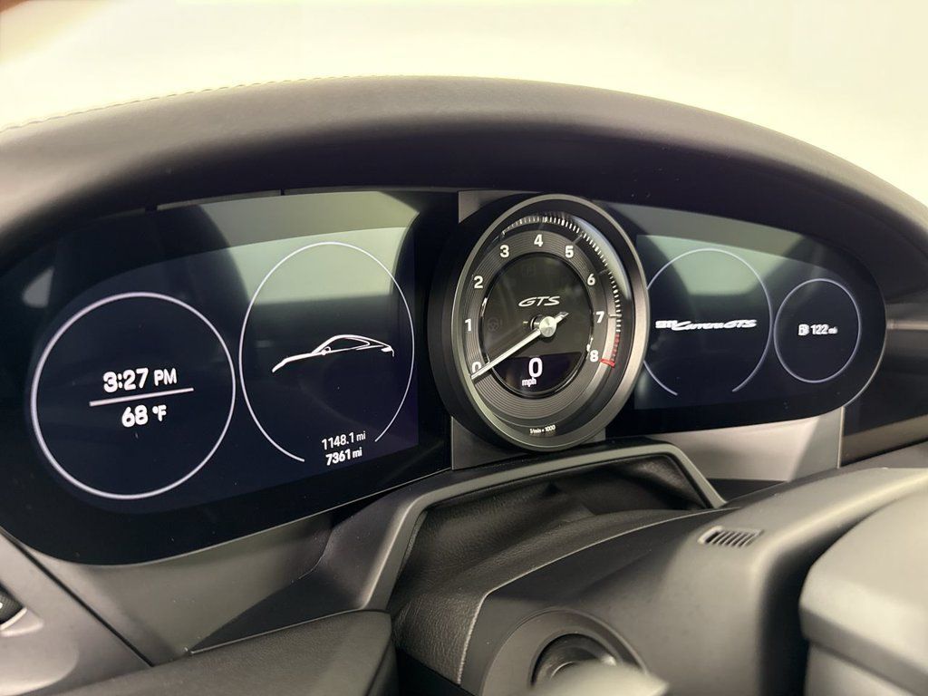 Certified 2024 Porsche 911 Carrera GTS RWD image 36