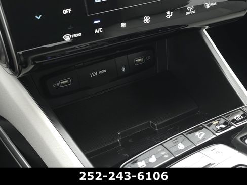 Used 2024 Hyundai Tucson Limited FWD image 17