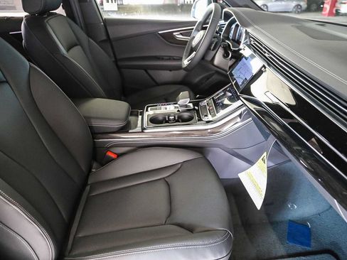 New 2026 Audi Q7 2.0T Premium Plus AWD/4WD image 16
