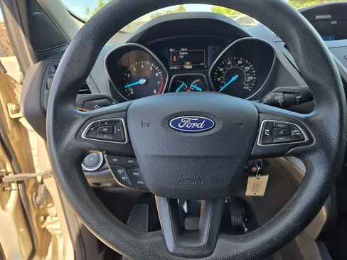 Used 2017 Ford Escape S FWD image 22