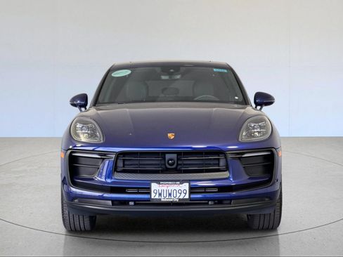 Certified 2026 Porsche Macan AWD/4WD image 11