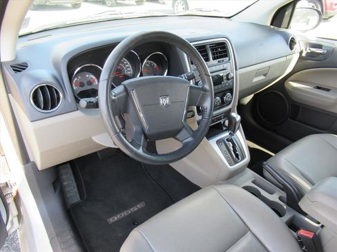 Used 2011 Dodge Caliber Uptown image 14