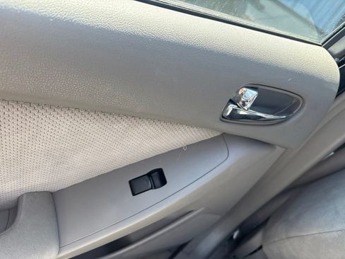 Used 2008 Nissan Altima 3.5 SE w/ Sport Pkg FWD image 19