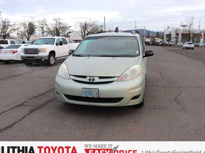Used 2010 Toyota Sienna LE