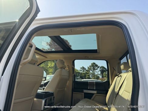 Used 2017 Ford F250 Lariat w/ Lariat Ultimate Package AWD/4WD image 25