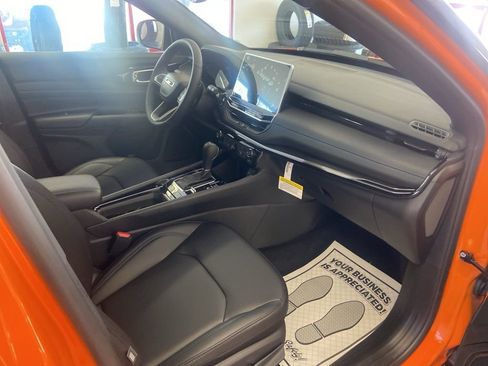 New 2026 Jeep Compass Limited image 21