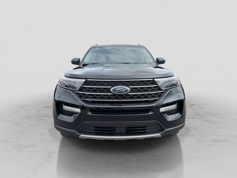 Certified 2024 Ford Explorer XLT w/ Equipment Group 202A AWD/4WD image 12