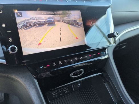 New 2026 Jeep Grand Cherokee Altitude AWD/4WD image 27