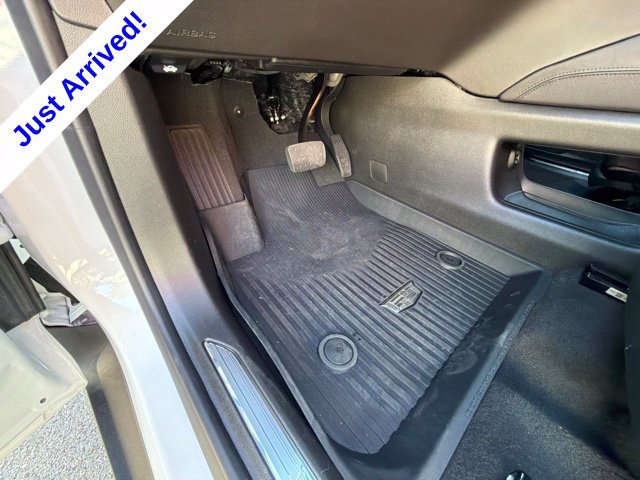 Used 2026 Cadillac XT5 Premium Luxury w/ LPO, Floor Liner Package FWD image 46