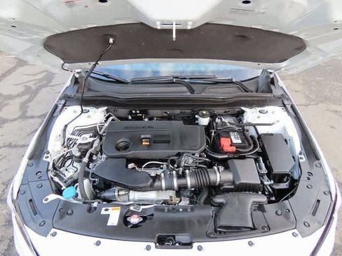 Certified 2022 Honda Accord Sport image 9