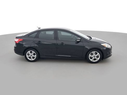 Used 2013 Ford Focus SE FWD image 4