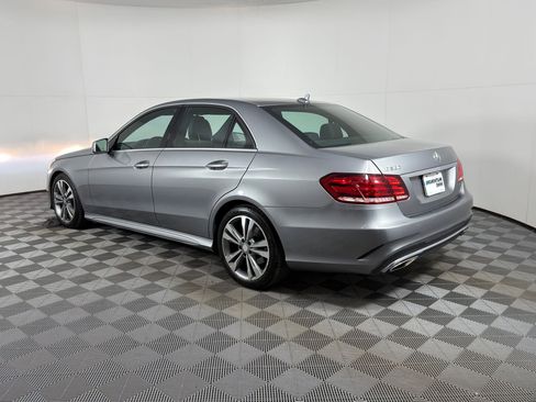Used 2015 Mercedes-Benz E 350 Sedan image 3