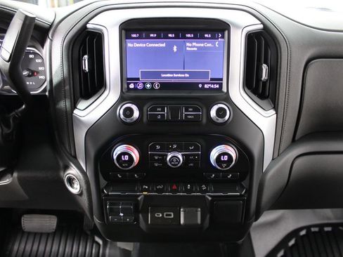 Used 2023 GMC Sierra 3500 SLE w/ SLE Convenience Package AWD/4WD image 21