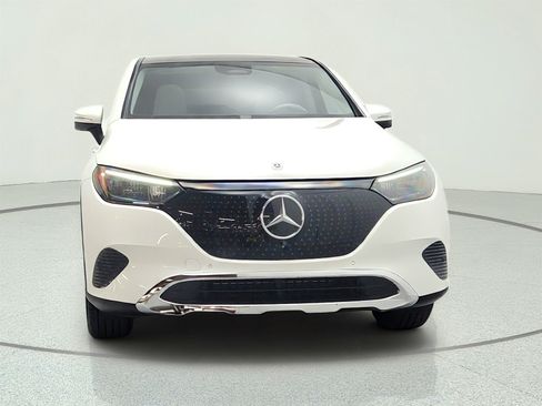 Used 2023 Mercedes-Benz EQE 350+ SUV image 2