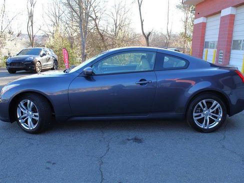 Used 2009 INFINITI G37 x Coupe w/ Premium Pkg AWD/4WD image 2