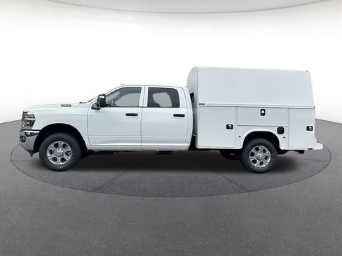 New 2025 RAM 3500 Tradesman w/ Chrome Appearance Group AWD/4WD image 22