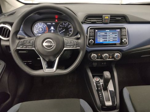 Used 2024 Nissan Versa SV FWD image 22