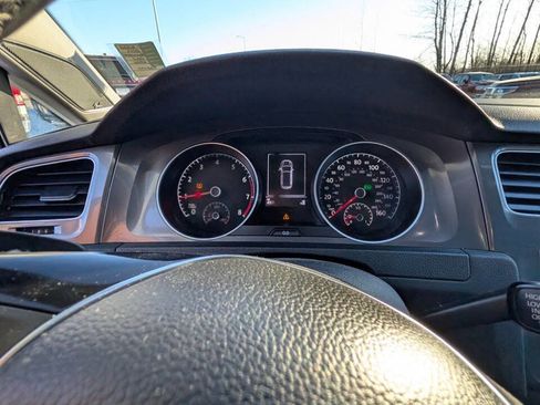 Used 2017 Volkswagen Golf Alltrack SE image 20