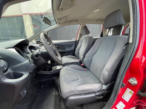 Used 2013 Honda Fit image 36