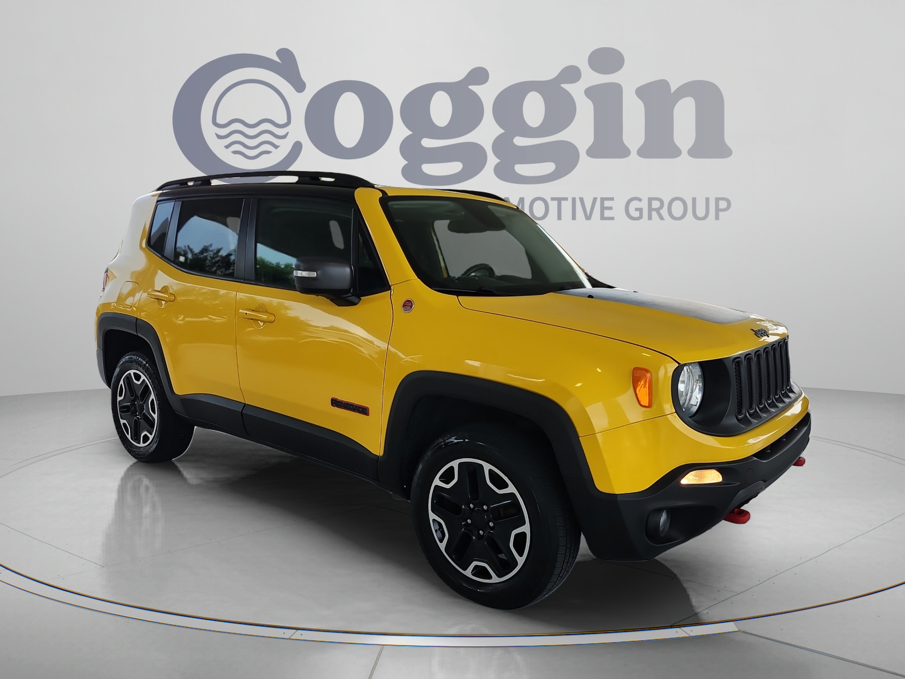 Used 2017 Jeep Renegade Trailhawk AWD/4WD image 7