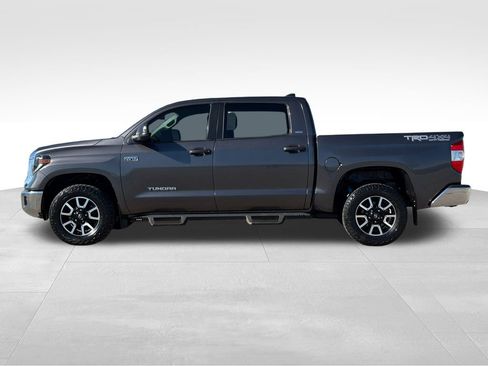 Used 2020 Toyota Tundra SR5 w/ TRD Off-Road Package AWD/4WD image 23