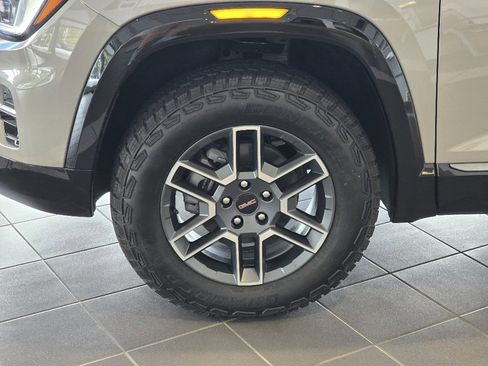 New 2026 GMC Terrain AT4 image 22