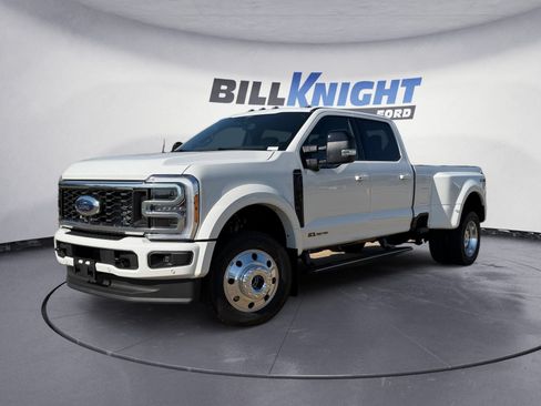 Used 2026 Ford F450 Platinum AWD/4WD image 1