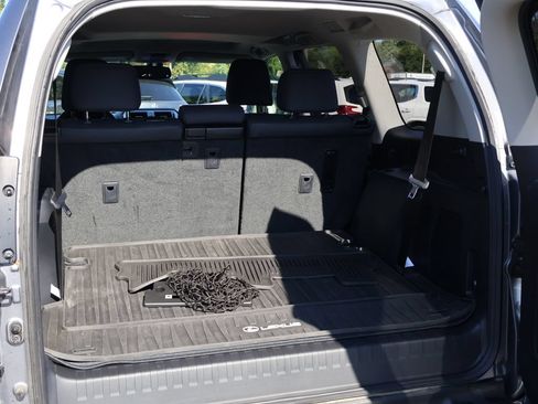 Used 2019 Lexus GX 460 Premium AWD/4WD image 15