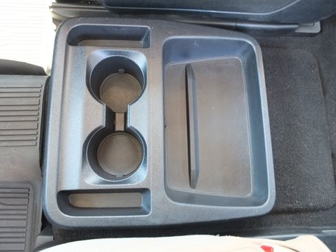 Used 2020 Ford Explorer Limited RWD image 19