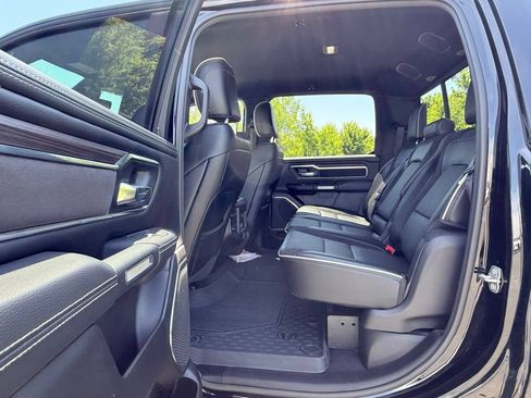 Used 2025 RAM 1500 Laramie AWD/4WD image 19